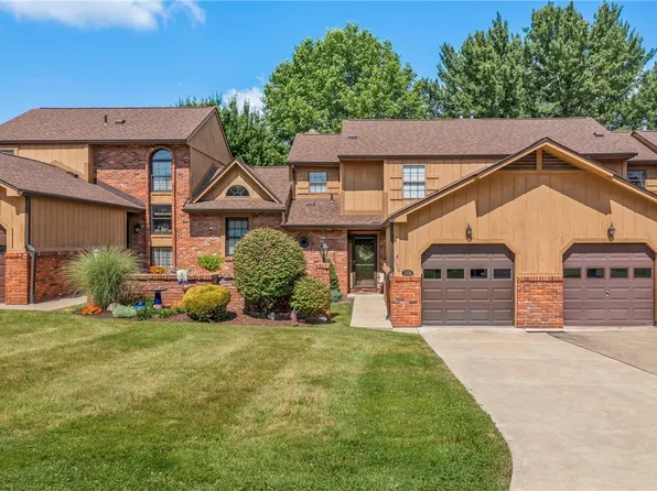1108 Old Farm Rd, Lawrence, PA 15055