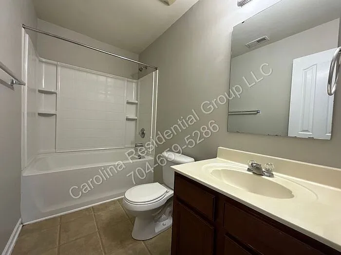 7043 Haines Mill Rd — Photo 11