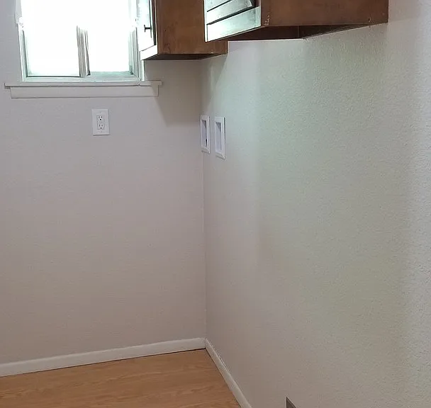 1613 Grand Ave — Photo 9