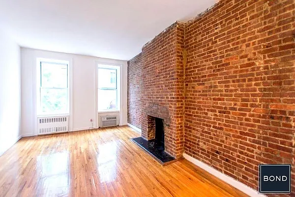 Rented by Bond New York | media 10