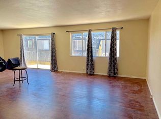 13995 Doolittle Dr, San Leandro, CA 94577
