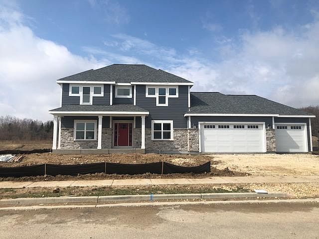 1st image of 167 Mullberry Ln