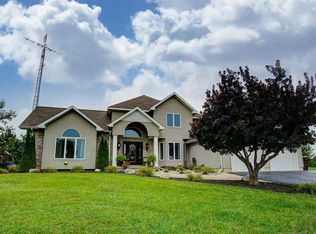 11790 S 100 W, La Fontaine, IN 46940