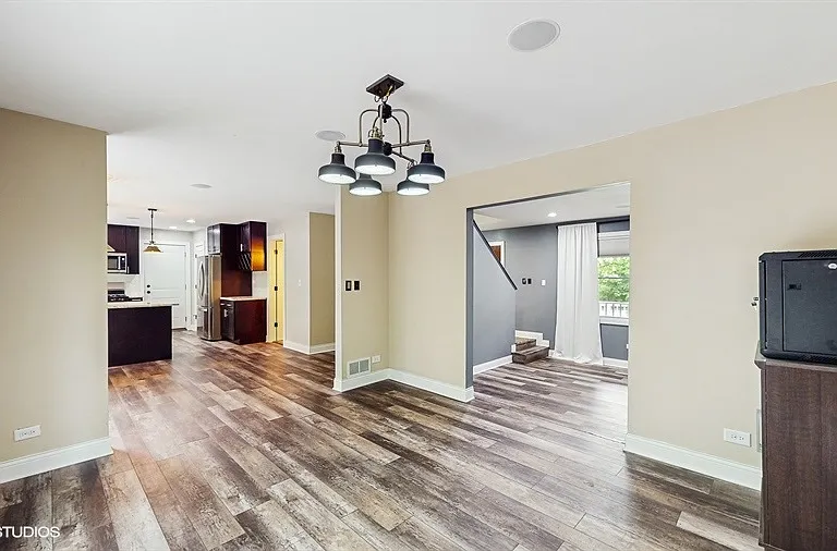 137 Forest Ave — Photo 8
