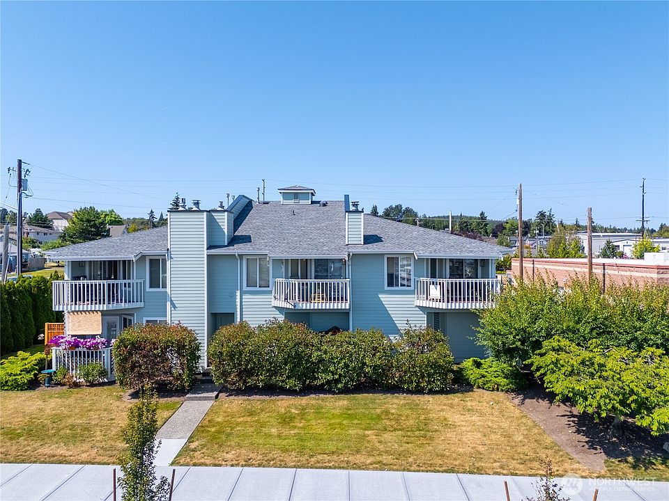 1st image of 3120 R Avenue #3
