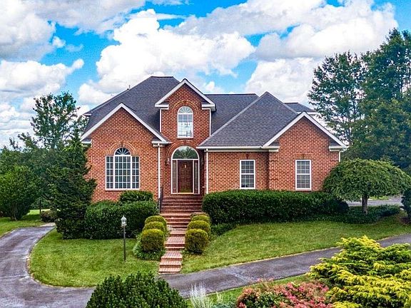 2nd image of 7444 Deerwood Dr
