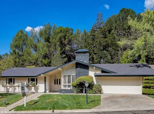 15 Idlewood Ct, Moraga, CA 94556