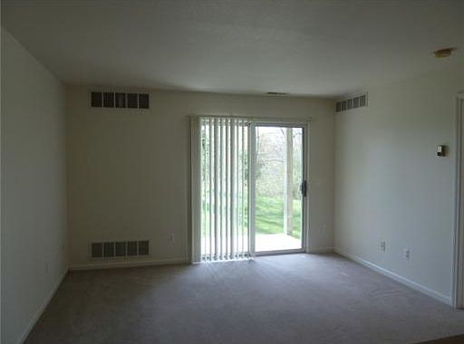 4th image of 1001 E Duncan St APT 1B
