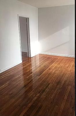 3rd image of 1026 President St APT 4D