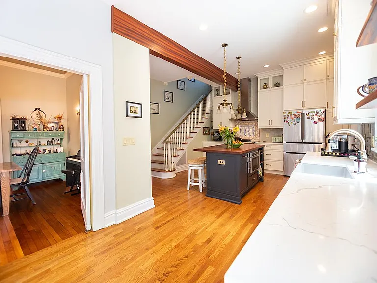 1005 Minerva Ave — Photo 15
