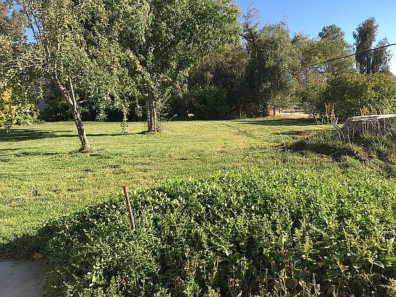 4th image of 5670 Deer Creek Way