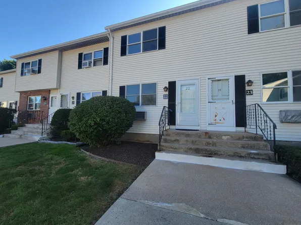 56 Elm Street #22, Enfield, CT 06082