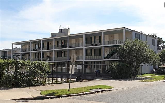 1st image of 3550 Coliseum St APT 24