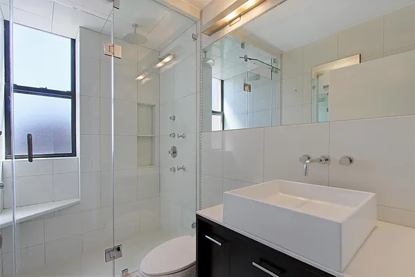 Rented by Corcoran | media 28