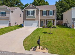1212 Bill Wallace Dr, Friendsville, TN 37737