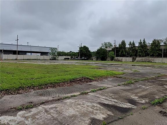 2nd image of 2701 Richland Ave