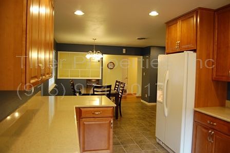 4th image of 7541 Almondwood Ave