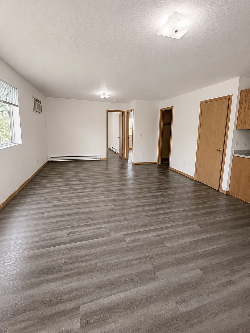 2 Bedroom 1 Bathroom upstairs apartment — Photo 3