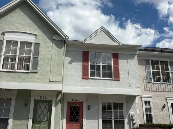 11329 Grandville Dr, Temple Terrace, FL 33617