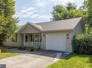 423 Crescent Dr, Winchester, VA 22601