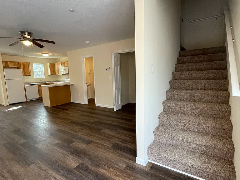 640 Evans Rd — Photo 5
