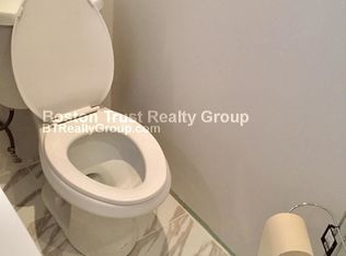 6 Quarry St, Quincy, MA 02169
