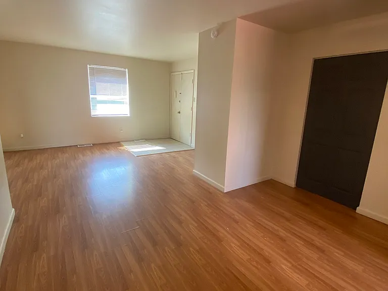 Timber Place Apartments — Photo 6