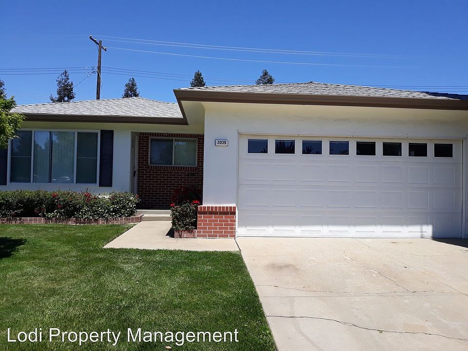 1st image of 2039 Yosemite Dr