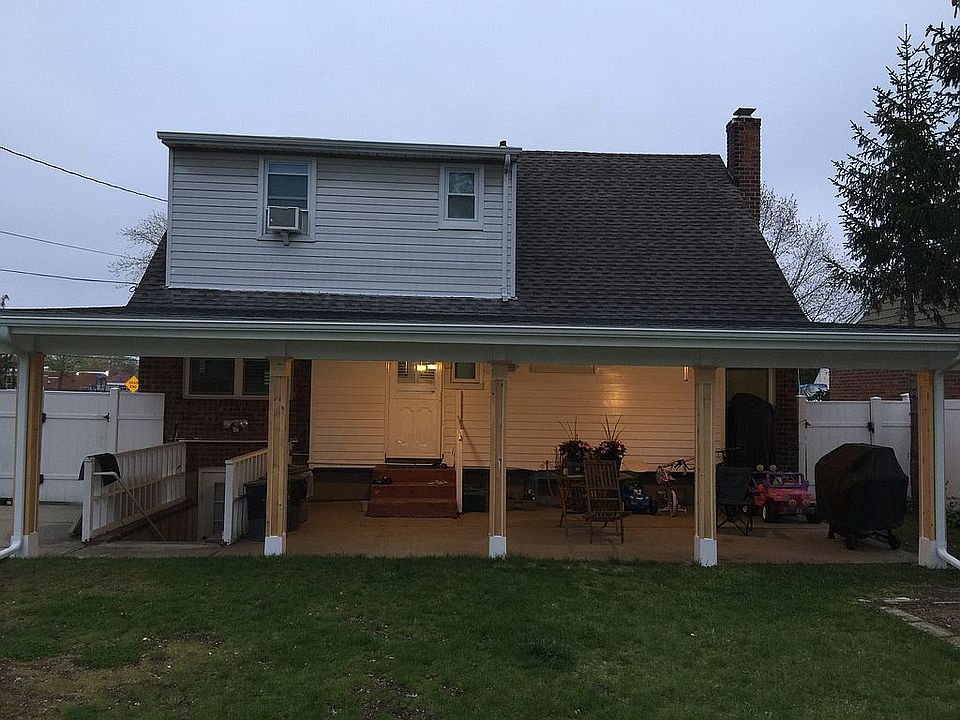 1st image of 155 Morris Dr