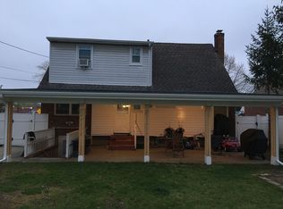 155 Morris Dr, East Meadow, NY 11554