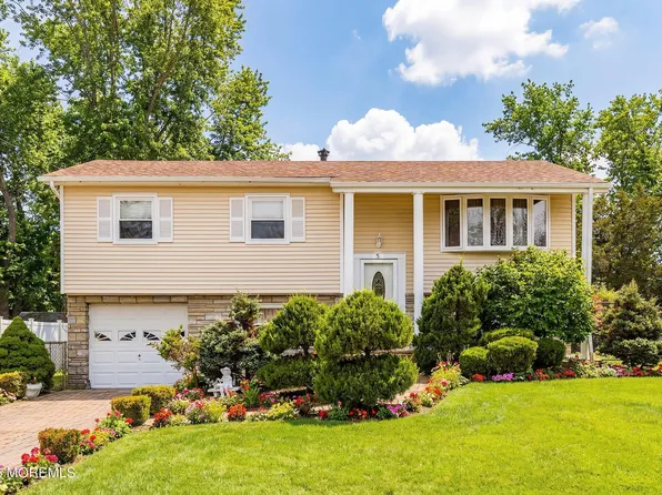 5 Alan Terrace, Jackson, NJ 08527