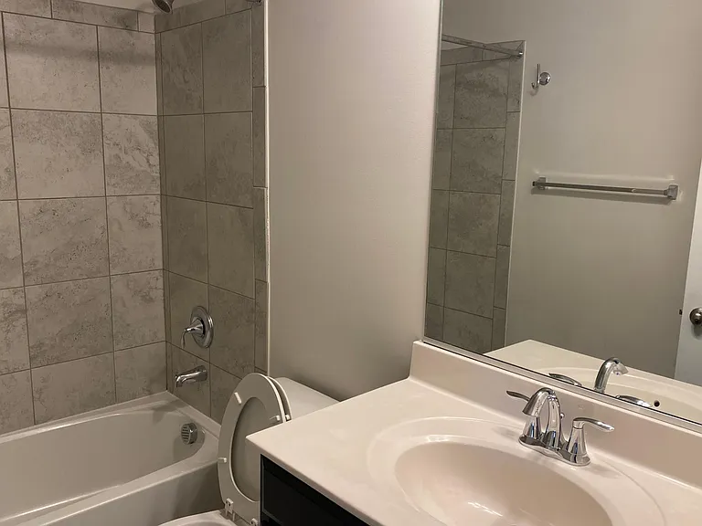 11032 Blackburn Cove Ln — Photo 23