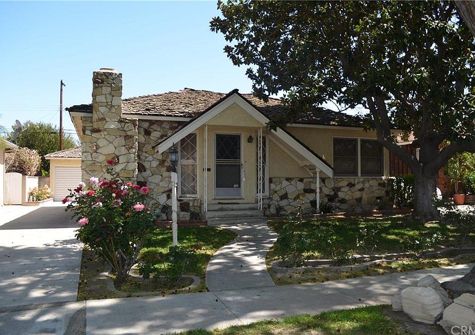 1st image of 4748 Lorelei Ave