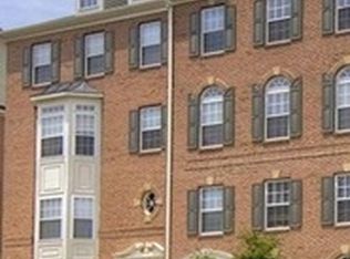 2448 Eastbourne Dr, Woodbridge, VA 22191