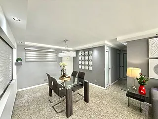 3 bed, 1.0 bath, $2,000 — Photo 4