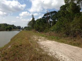 N 64th Pl, Loxahatchee, FL 33470