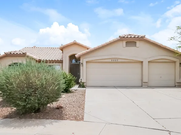 2227 E Cathy Ct, Gilbert, AZ 85296