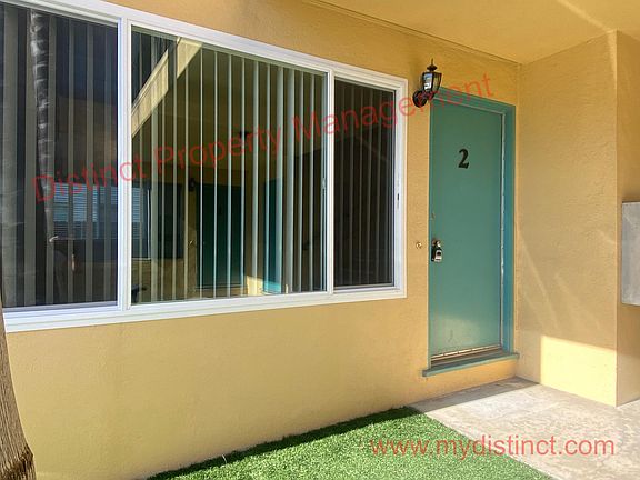 3rd image of 102 S Morrissey Ave APT 2