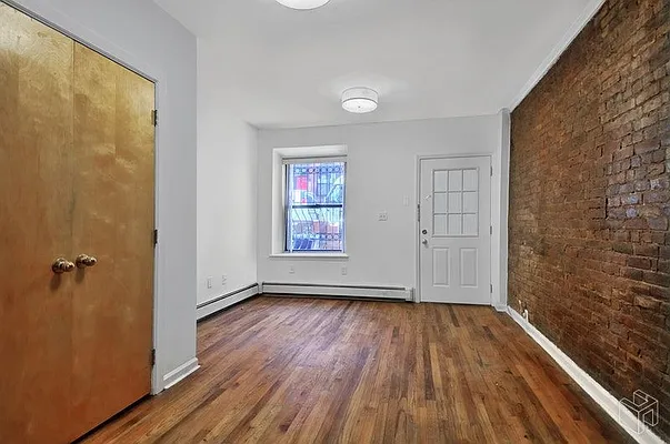 Rented by Halstead Real Estate | media 9