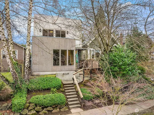 8029 Ashworth Avenue N, Seattle, WA 98103