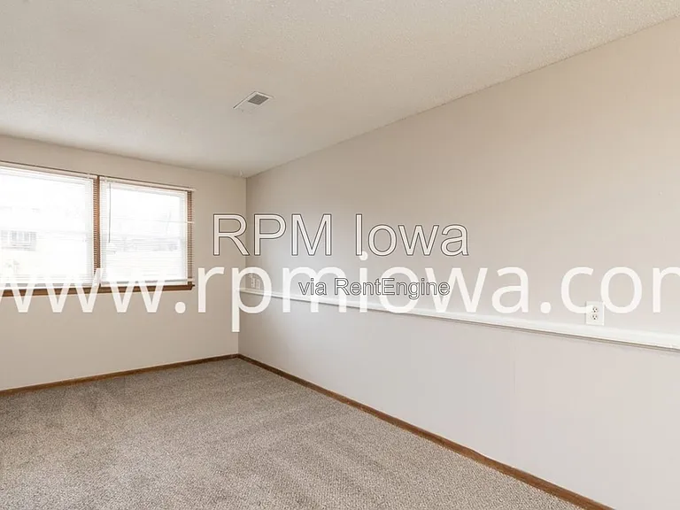 3424 SW 42nd St #3424 — Photo 6