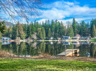 13824 W Lake Kathleen Dr SE, Renton, WA