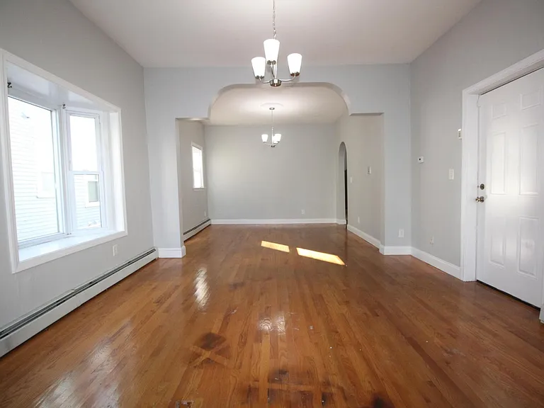 83 Devon St #1 — Photo 7