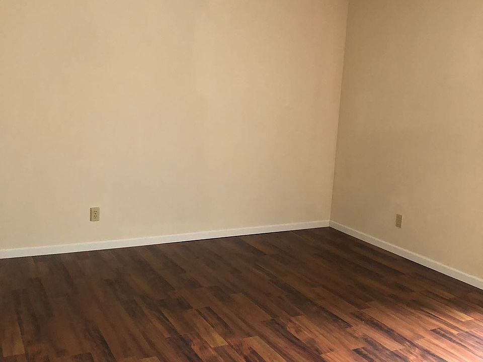 1st image of 7384 Colosseum Dr APT 16