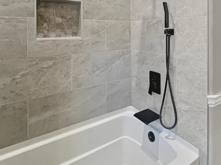 680 N Cordoba Ave — Photo 18