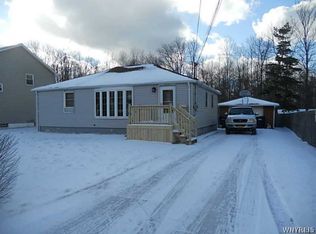 4032 Bond St, Buffalo, NY 14219