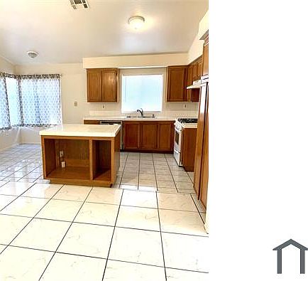 3rd image of 12845 Palo Alto Dr