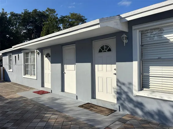 457 Jennings Ave, Lake Worth, FL 33463