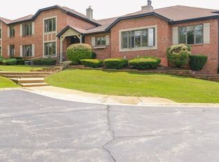 180 W Richton Rd APT 202, Crete, IL 60417
