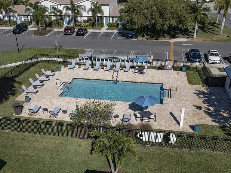 Trivela Port St Lucie — Photo 15